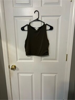 H&M army green workout tank